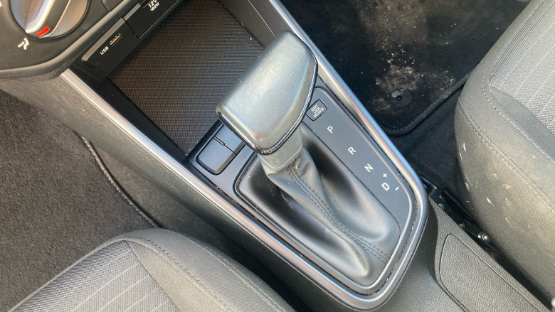 Hyundai i20 1.0T GDi 48V MHD SE Connect 5dr DCT Petrol Hatchback